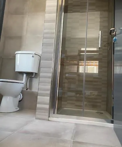 Backpackers Hostel אכסניה בונדוראן